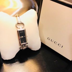 100% Authentic Women’s Gucci watch size large